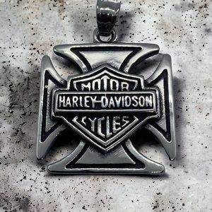 Stainless steel pendant